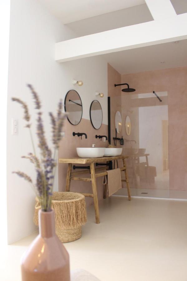 Maison Les Chenes เอย์กาลิแยร์ ภายนอก รูปภาพ